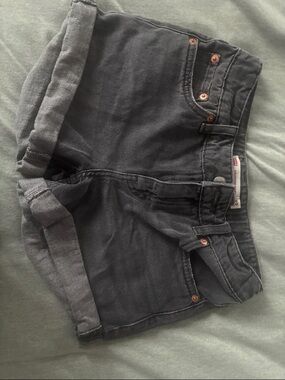 Girls size 12, Levi shorts